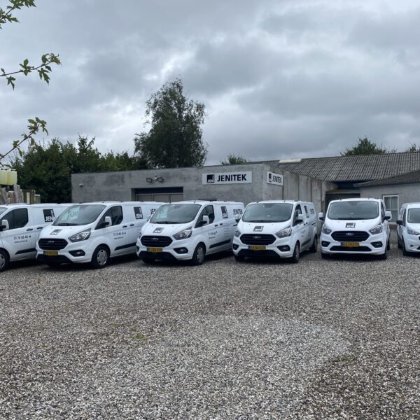 Jenitek biler 2